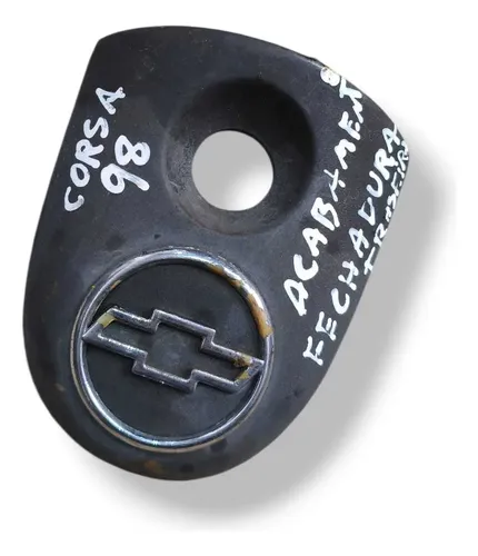 Moldura Fechadura Porta Malas Chevrolet Corsa 1998 93250212