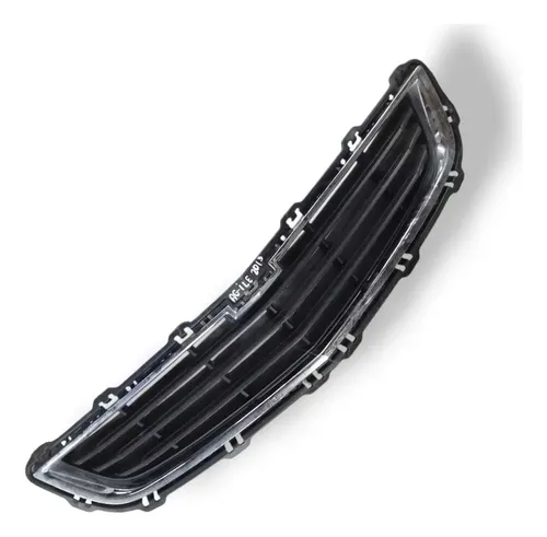 Grade Inferior Radiador Chevrolet Agile 2012/2013 2380253 Preto Com Detalhes Cromados Plástico Preto Com Acabamento Cromado