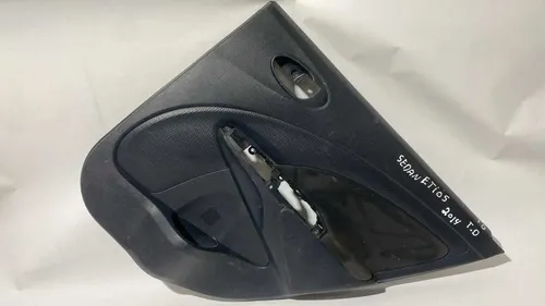 Forro Porta Tras Direito Toyota Etios Sedan 2014 676130d450