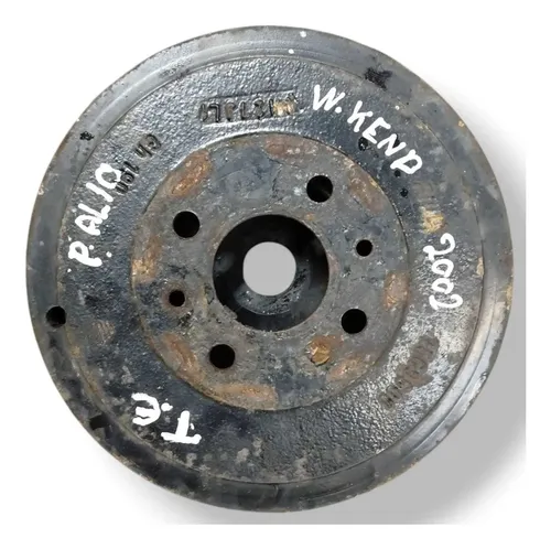 Cubo Roda Traseira Esquerda Fiat Palio Weekend 1.6 2001/2002