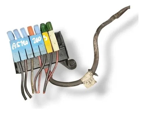 Caixa Fusivel Bateria Chevrolet Astra Sedan 2005 - 93283866