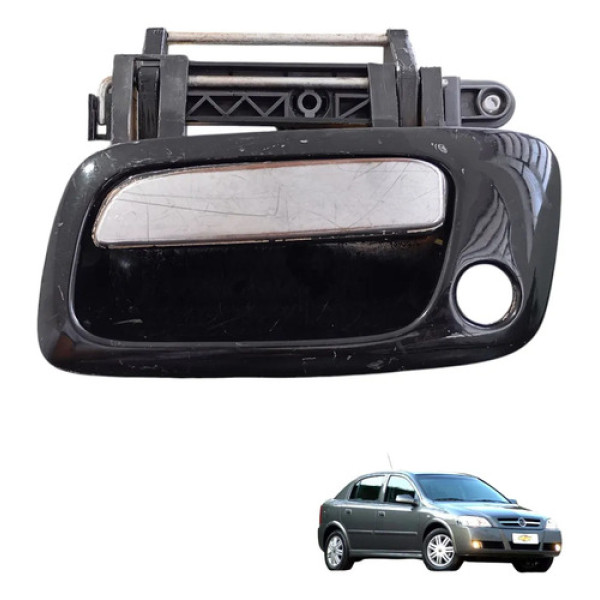 Maçaneta Externa Dinat Esquerda Chevrolet Astra 2003 A 2011  Preto E Prateado Dianteira