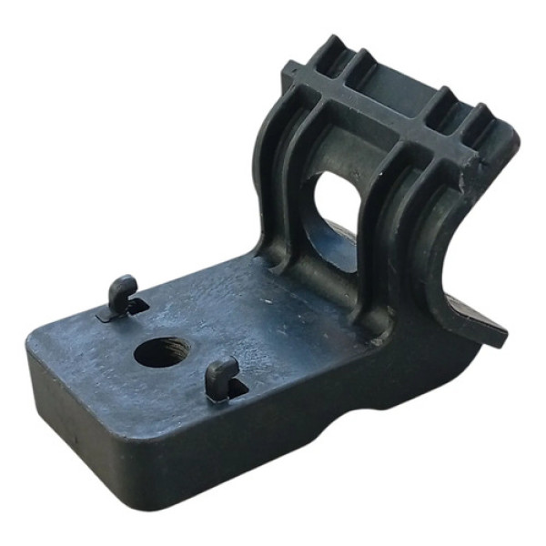 Suporte Superior Do Radiador Spin 2013 2014 2015 95016649 Gm