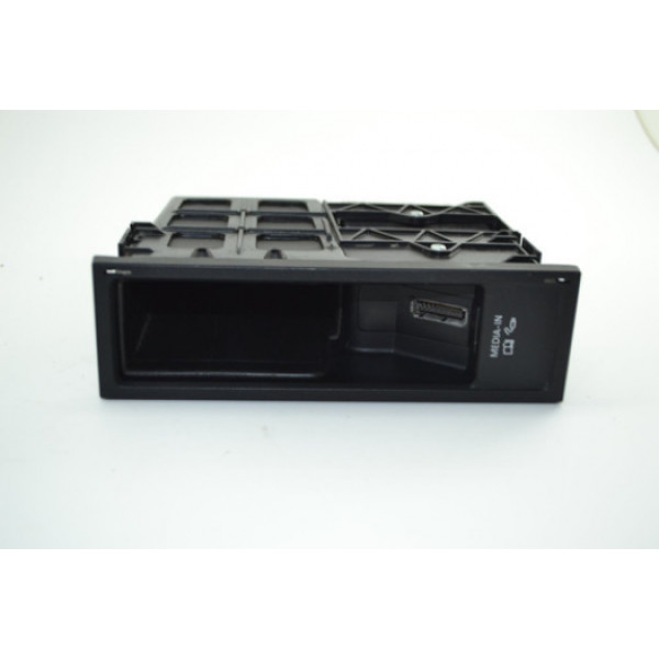 Moldura Porta Objetos Com Saída Media In Tiguan 5n0035344f Preto
