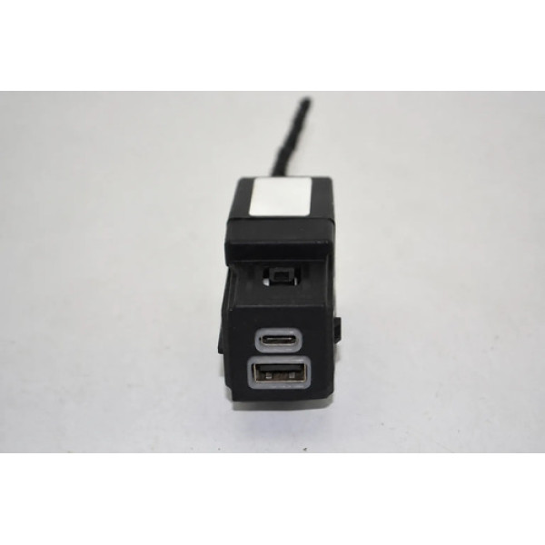 Entrada Tomada Usb Tipo C Console Fiat Pulse 2022 Original Preto