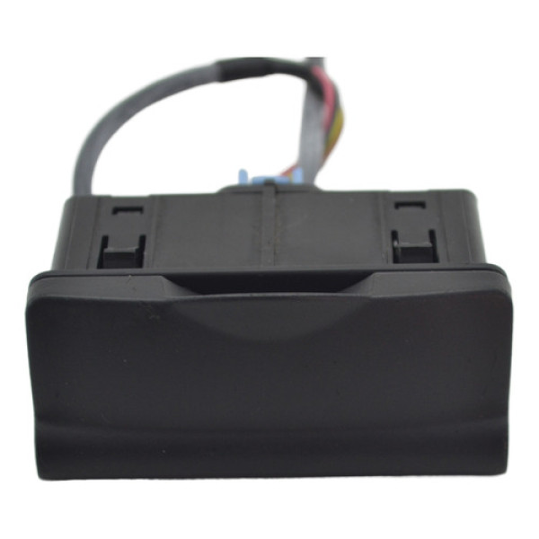 Entrada Auxiliar Usb Console Renault Fluence 2013 Orig