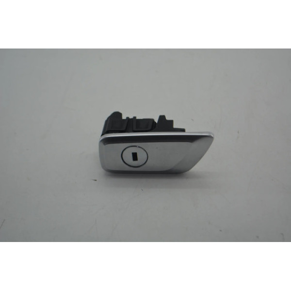 Fechadura Tampa Porta Luvas Audi Tt 2016 A 2023 Original