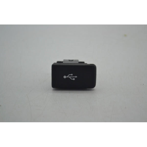 Entrada Usb Honda Hrv 2016 Original