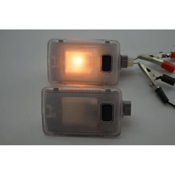 Par Luz Quebra Sol Interna Cortesia Yaris 2018-2022 Original