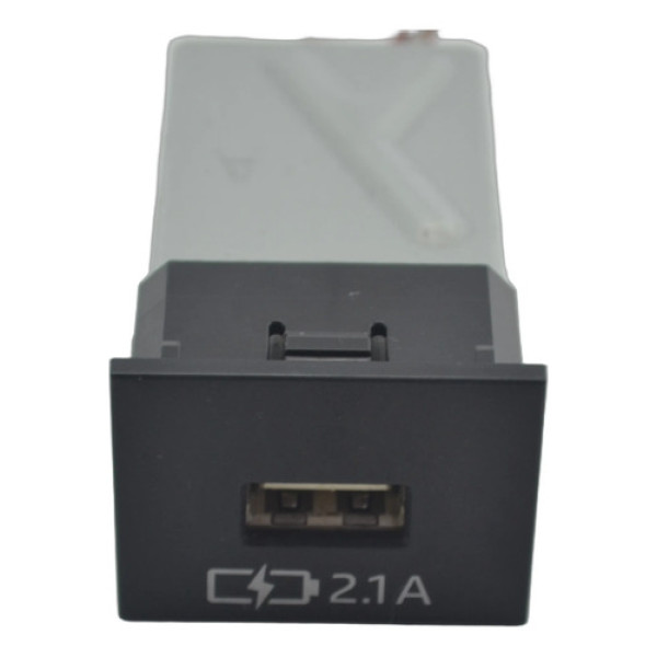 Entrada Conector Usb Console Corolla 2020 Original