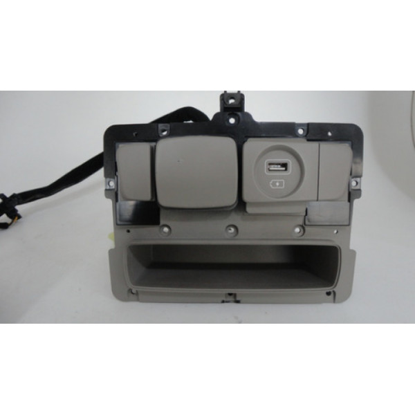 Tomada Energia Usb Console Kia Grand Carnival 2015 Original Cinza