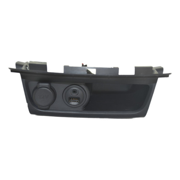 Moldura Com Tomada 12v + Entrada Usb Auxiliar 208 2014 Orig