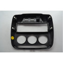 Moldura Central Comando Ar Radio Painel Citroen C3 2013 Orig Preto