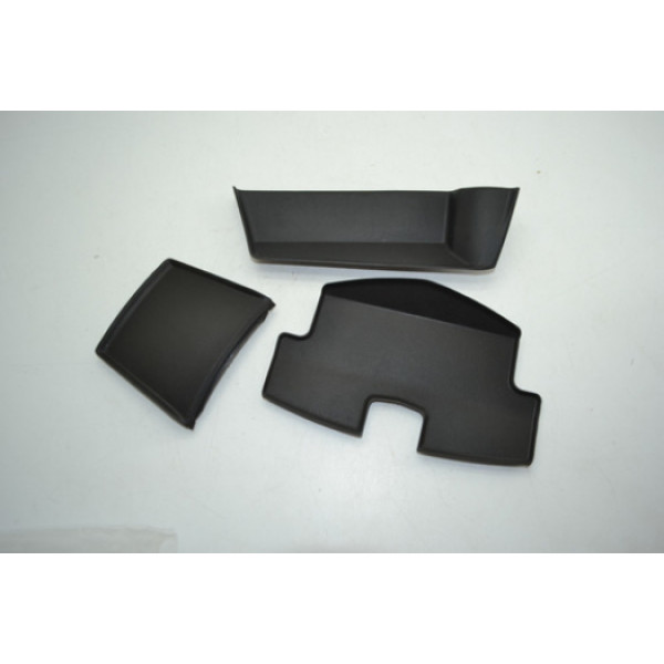 Kit 3 Tapete Borracha Proteção Console Tracker Ltz 2015  Preto