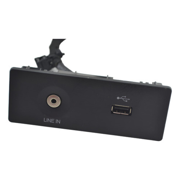 Entrada Conector Usb E Line In Ford Focus 2015 Original