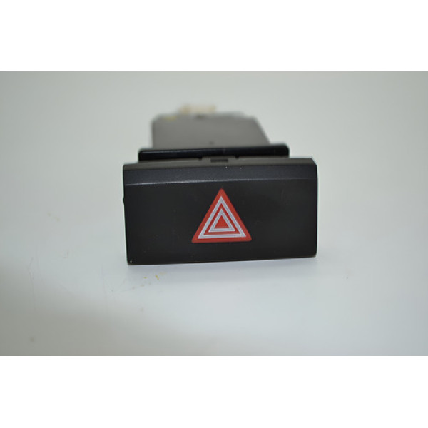 Botão Pisca Alerta Painel  Hb20 2015 2016 Original Preto