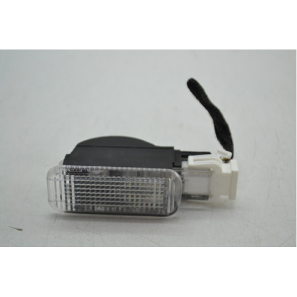 Luz Cortesia Interna Audi Tt Coupe 2016 Original