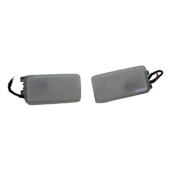 Par Luz Cortesia Interna Toyota Corolla Cross 2023 Original