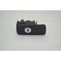 Fechadura Tampa Porta Luvas Audi A1 2011 A 2018 Original