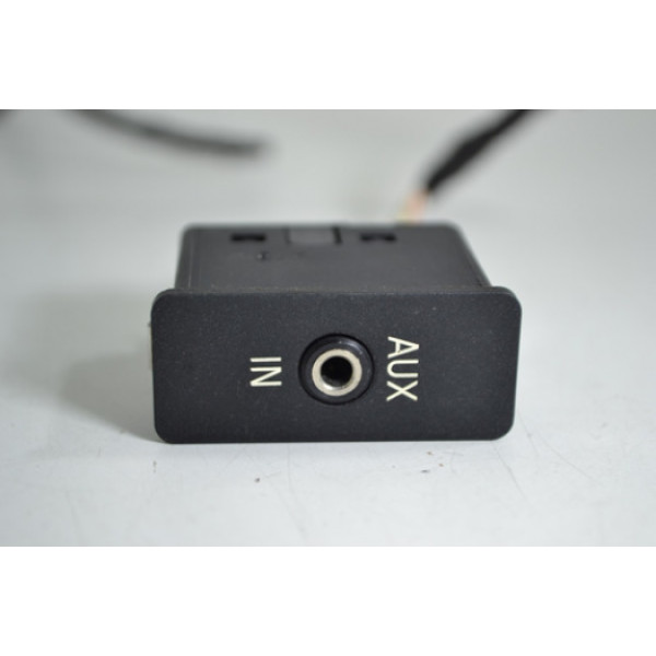 Moldura Acabamento Entrada Aux Bmw 550 2008 2009 Original Preto