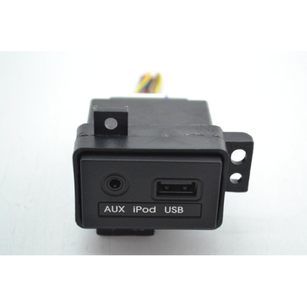 Entrada Usb Auxiliar Console Hb20 2019 Original