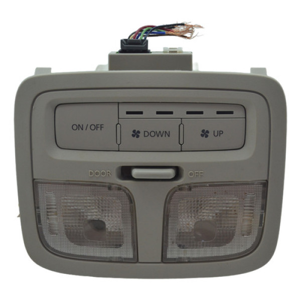 Luz Teto Central Traseira Mitsubishi L200 2024 Original