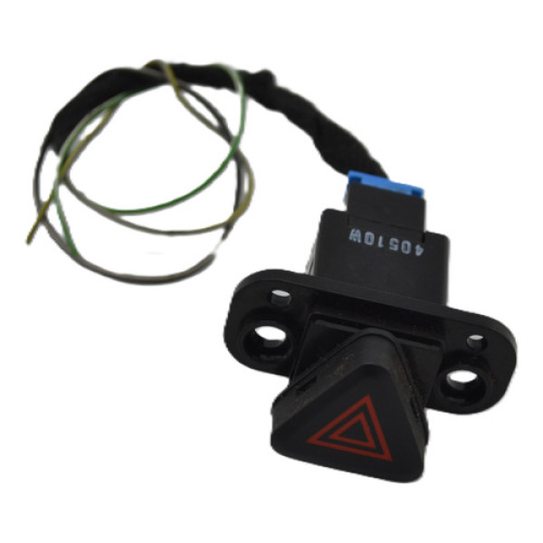 Botão Pisca Alerta Painel Tracker 2015 Spin Original Preto