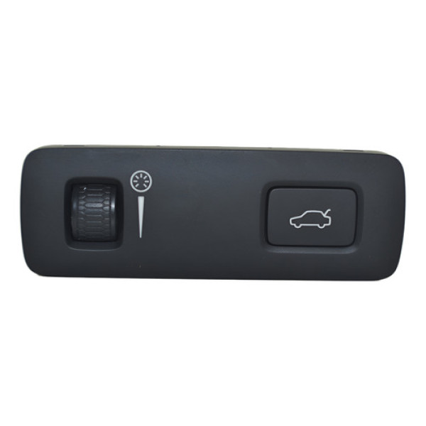 Botão Abertura Porta Malas Luz Painel Volvo Xc60 2018 Orig