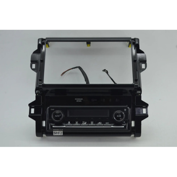 Comando Ar Condicionado Digital C/moldura Orig Hilux 2019