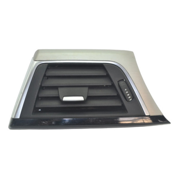 Difusor Ar Lateral Esquerdo Painel 320ia 2018 Original