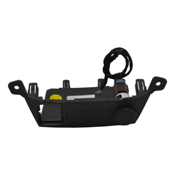 Moldura Tomada 12v Console Gm Tracker 2019 Original