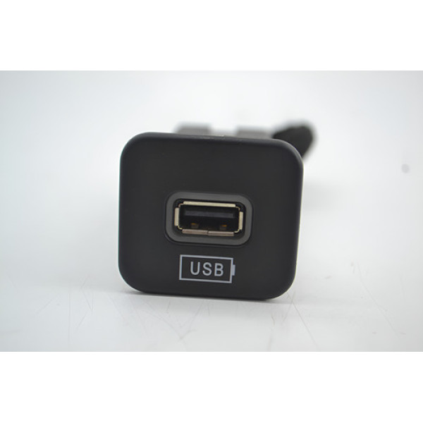 Entrada Usb Console Jeep Commander 2021 2022 Original