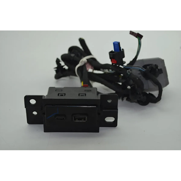 Entrada Conector Usb Tipo C Gm Nova S10 2025 2026 Original