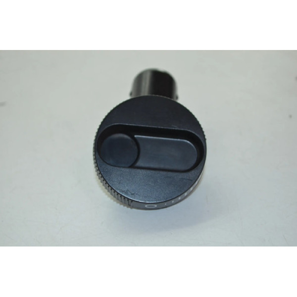 Valvula Resfriamento Porta Luvas Vw Polo 2018-2023 Original Preto