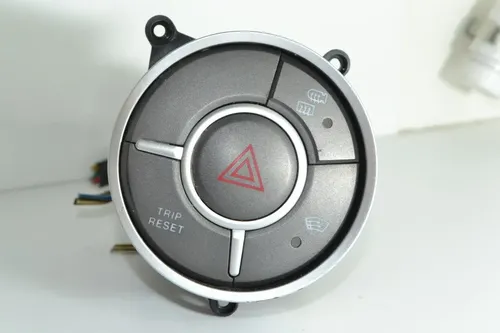 Botão Pisca Alerta Desembaçador Ssangyong Kyron 2010 2011