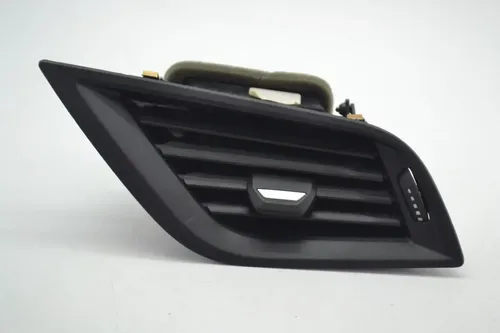 Difusor Saida Ar Lateral Lado Direito Painel Bmw 118 Origina