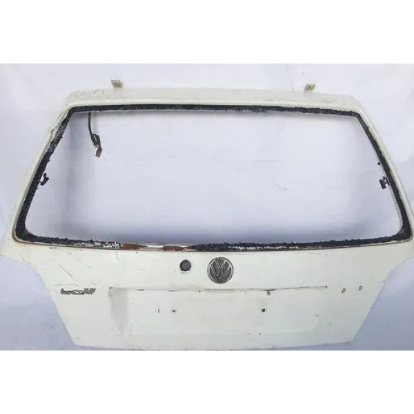 Tampa Traseira Volkswagen Golf 1995 A 1998 Pequenos Detalhes Branco
