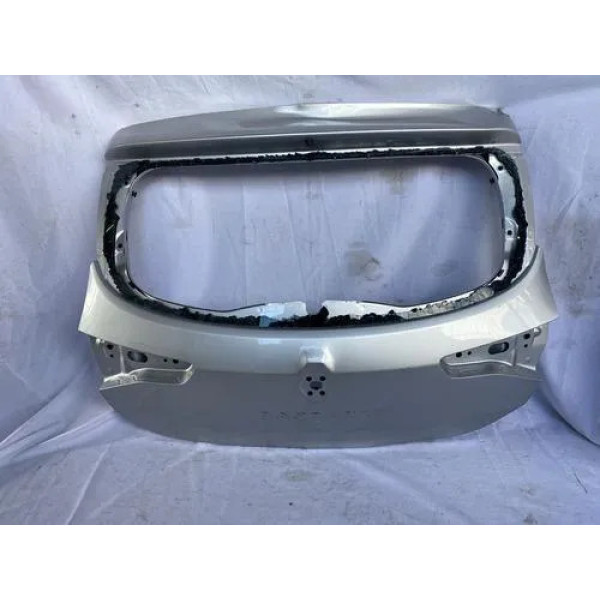 Tampa Traseira Sandero 2015 2016 A 2020 S/ Furo Avaria