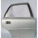 Porta Traseira Direita Vectra 1997 1998 A 2005 Detalhes  Traseira Direita Prateado