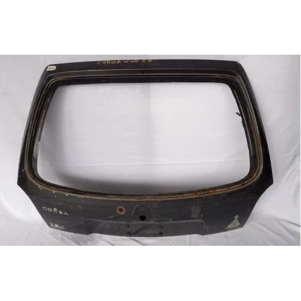 Tampa Traseira Corsa Wind 2p 1995 1996 A 2004 Detalhe  Peq