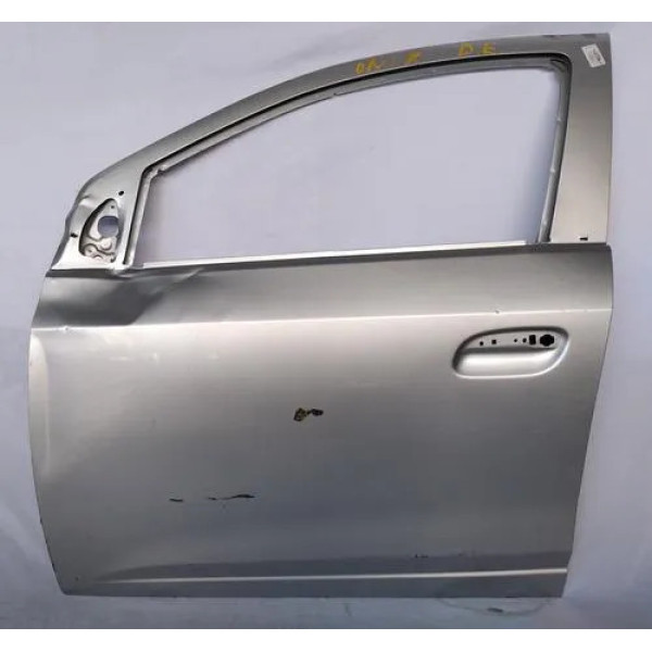 Porta Dianteira Esquerda Chevrolet  Onix 2013 A 18 Detalhes  Dianteira Esquerdo