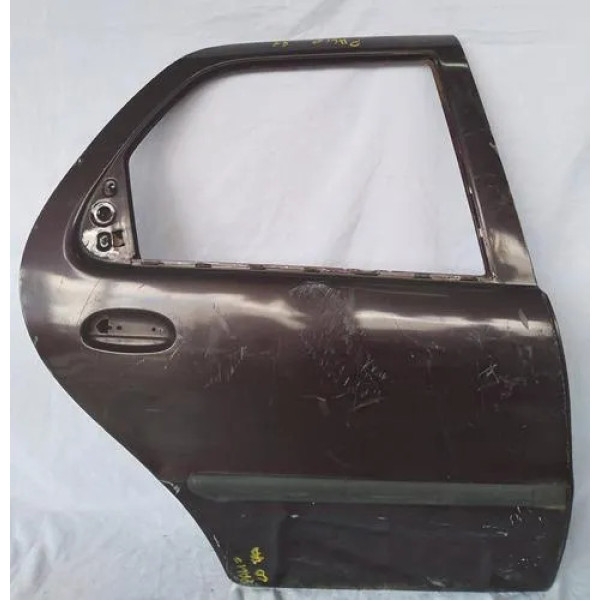 Porta Traseira Direita Palio Siena 1996 1997 A 2004 Detalhe  Traseira Direita Preto