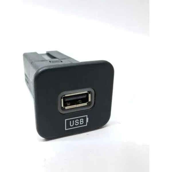 Entrada Auxiliar Usb Jeep Renegade T270 1.3 2022 2023 2024