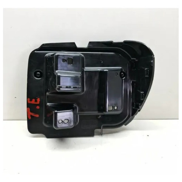 Lanterna Base Suporte Esquerda Renegade T270 2022 A 24 Esquerdo/motorista Vermelho