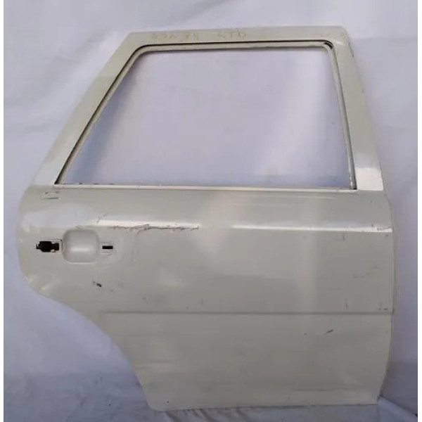 Porta Traseira Direita Volkswagen Gol G4 06 A 09 Com Detalhe Traseira Direita Branco