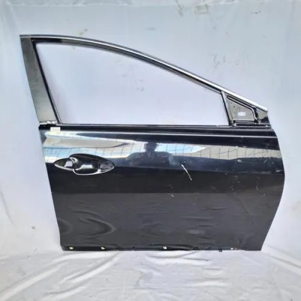 Porta Diant Direita Azera 2012 A 16 Pequeno Detalhe Dianteira Direita Preto