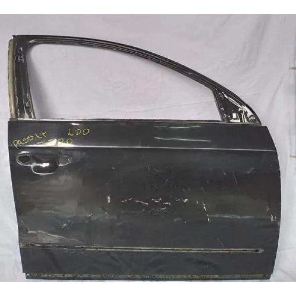 Porta Dianteira Direita Passat B6 2006 2007 A 2010 Detalhes Dianteira Direita Preto