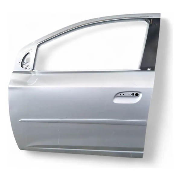 Porta Dianteira Esquerda Onix Prisma 2013 A 2020 Detalhe Dianteira Esquerdo Prata
