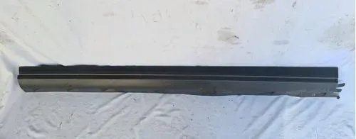 Spolier Lateral Direito Land Rover Discovery 4  2012 A 16
