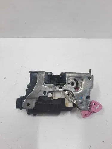 Fechadura Porta Te Sandero 15/ Logan 14/ Duster 21/ C/tv Elé